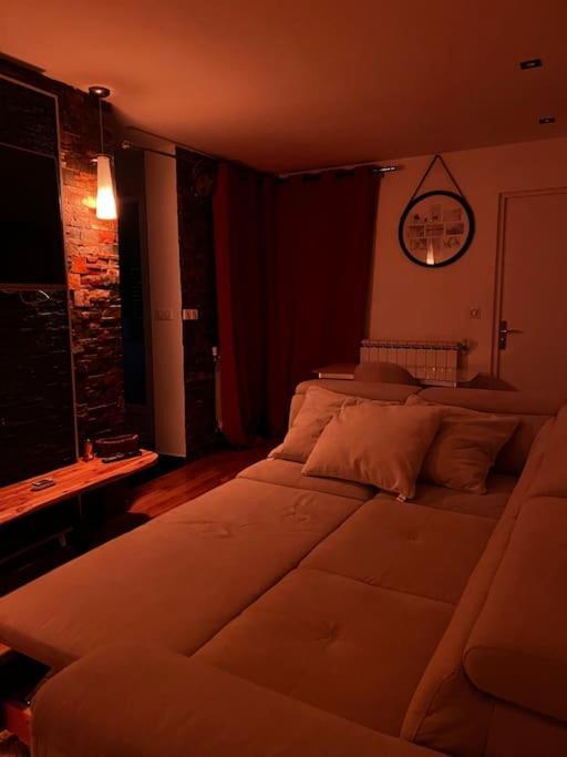 Appartement Convivial Pour Sejourner Le Kremlin-Bicêtre Kültér fotó