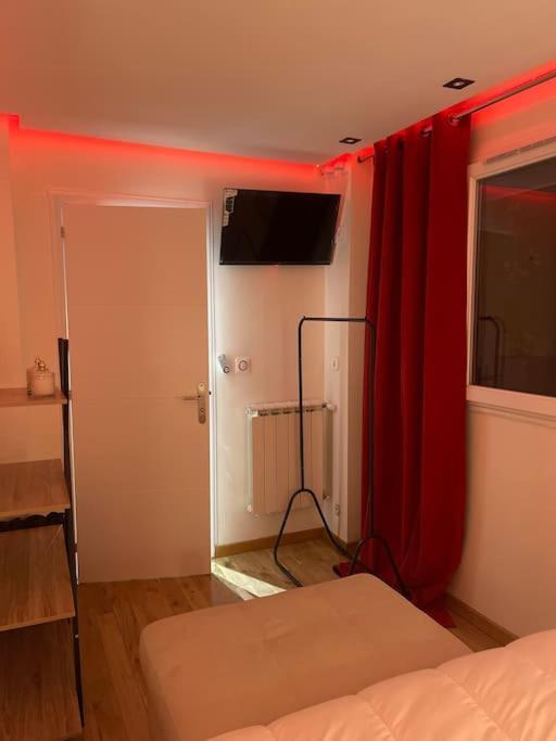 Appartement Convivial Pour Sejourner Le Kremlin-Bicêtre Kültér fotó