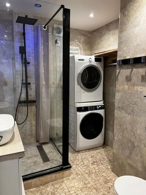 Appartement Convivial Pour Sejourner Le Kremlin-Bicêtre Kültér fotó